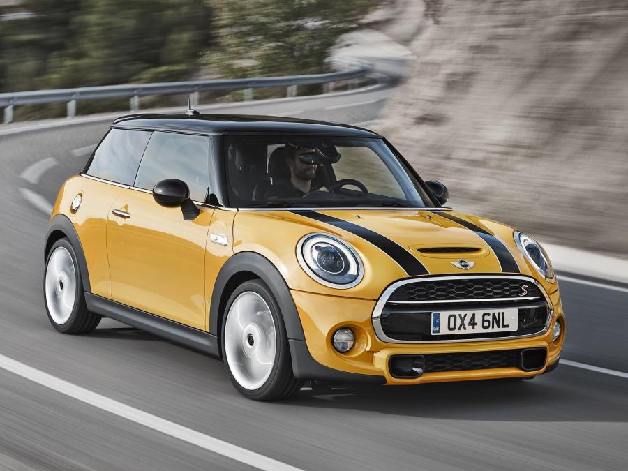 Mini Cooper S 2014 года  (фото 18 из 30)
